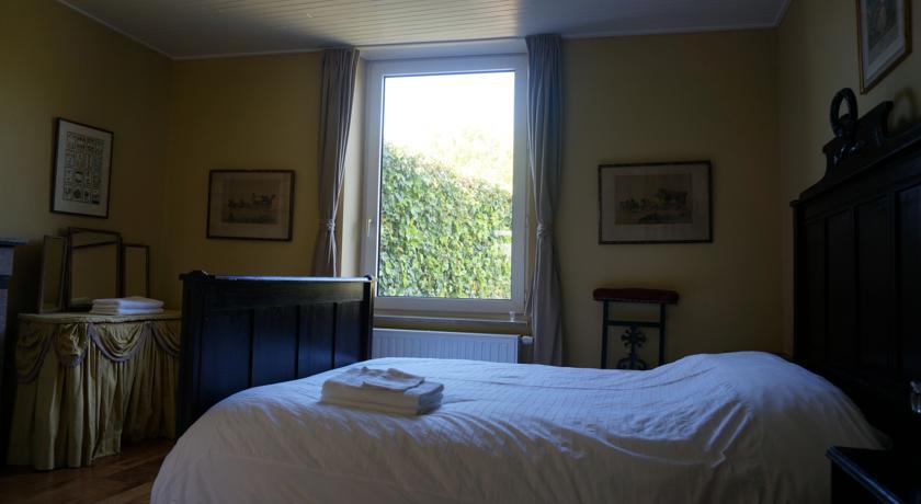 Huis Van Loon Borgloon Ruang foto