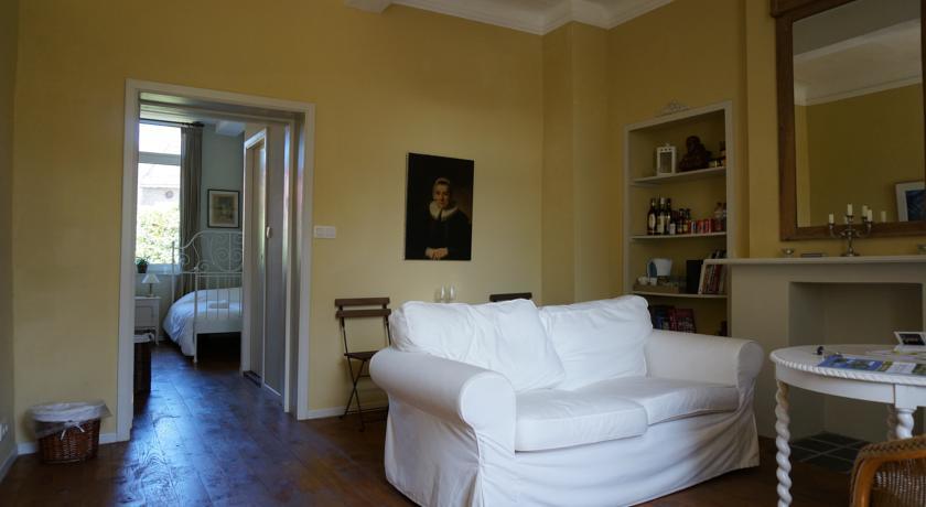 Huis Van Loon Borgloon Ruang foto
