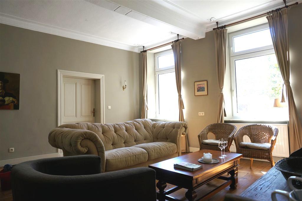 Huis Van Loon Borgloon Bagian luar foto